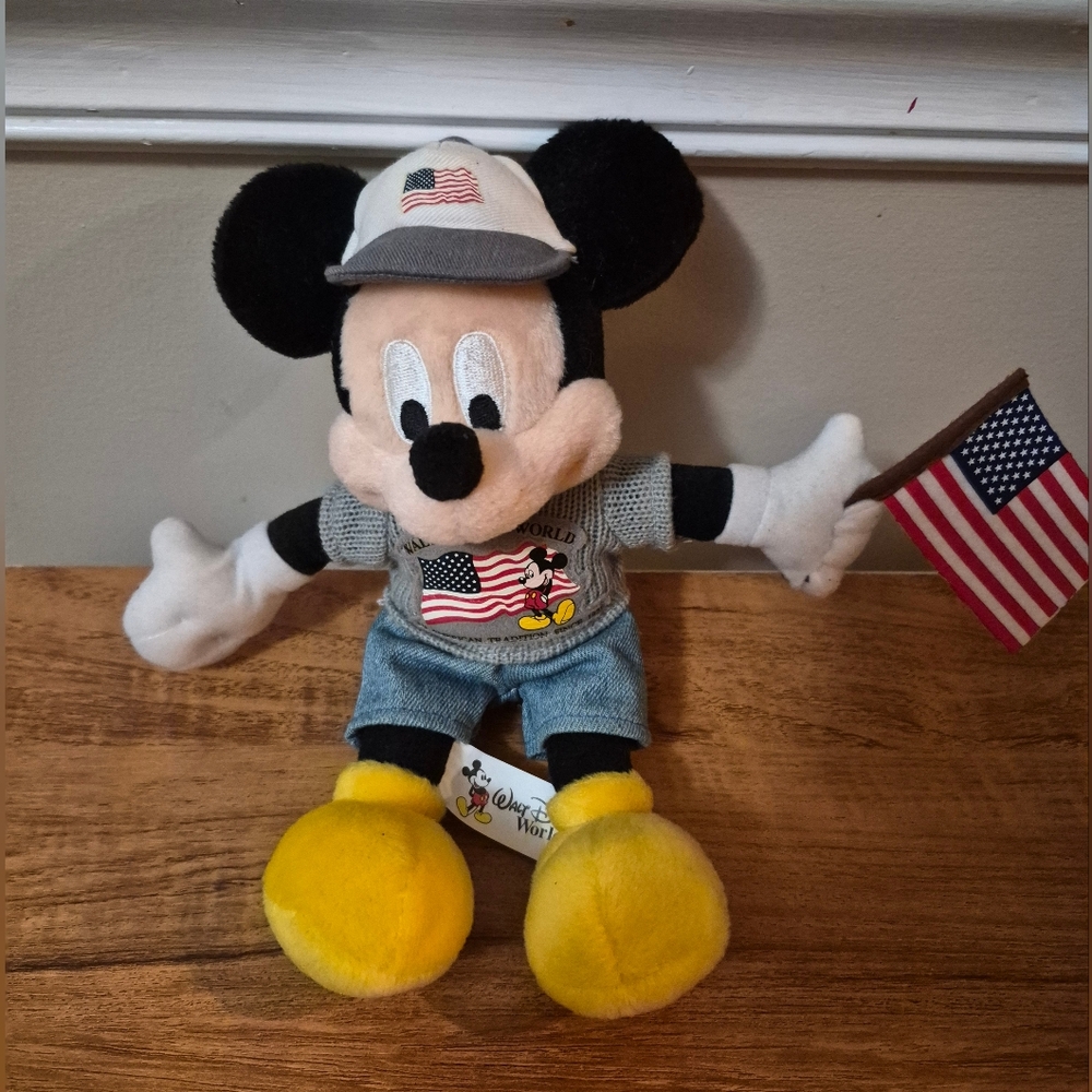 Walt Disney World patriotic Mickey Mouse Plush